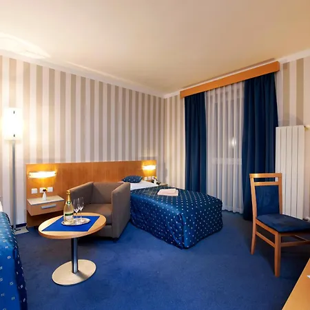 Blue Hotel 3*
