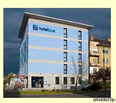 Hotel Blue
