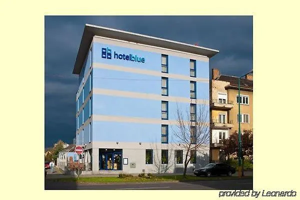 Hotel Blue